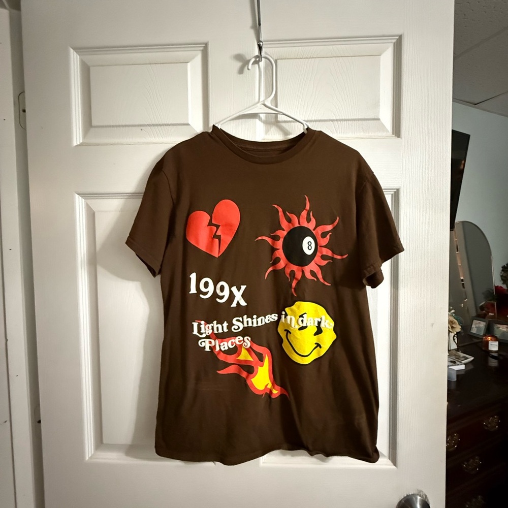 PacSun Brown Graphic Tee with Red and Yellow Accents